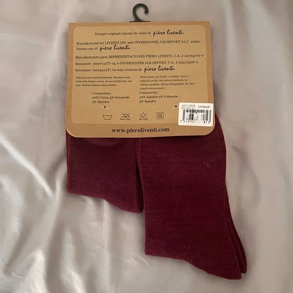 MOMMY & ME SOCKS‎